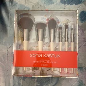 Sonia Kashuk - Antibacterial Brush Set